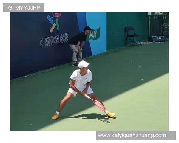 杨伟独家分享网球技巧与心得助你提升球技的全方位指南