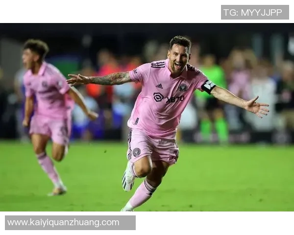 长残的足球明星们如何在逆境中重塑自我与职业生涯的辉煌