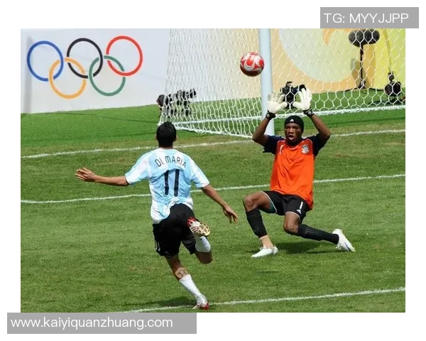 足球明星们的欢乐瞬间高清图片集锦尽显他们的幽默与魅力